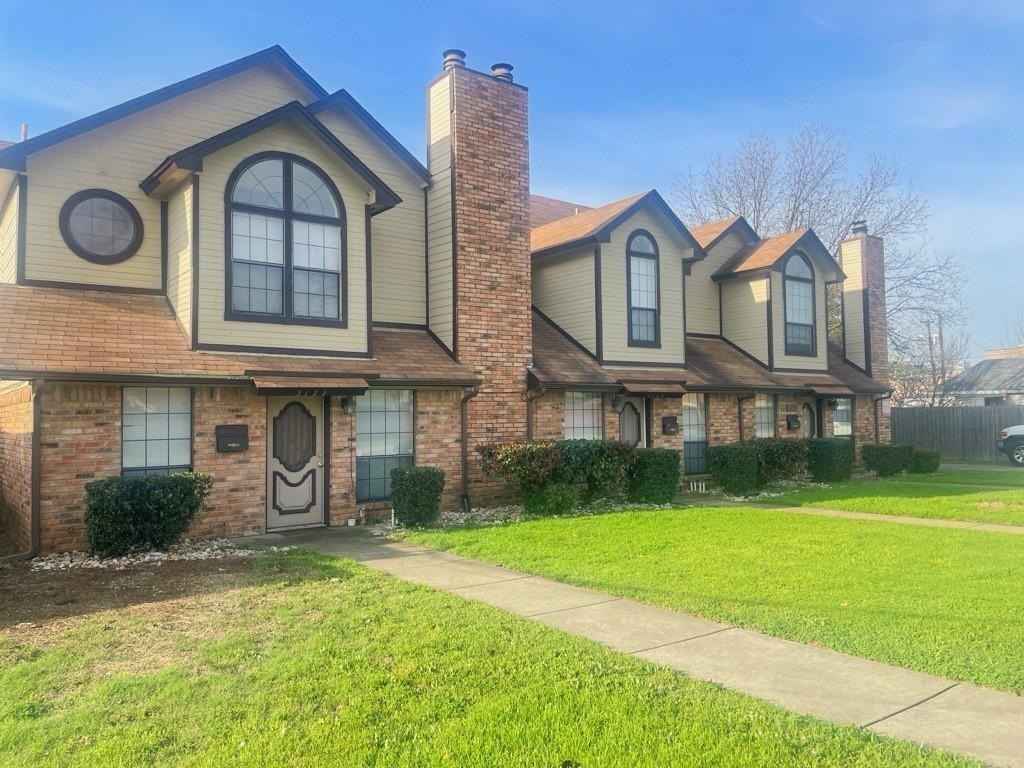3122 3124 3126 Conflans Rd  
