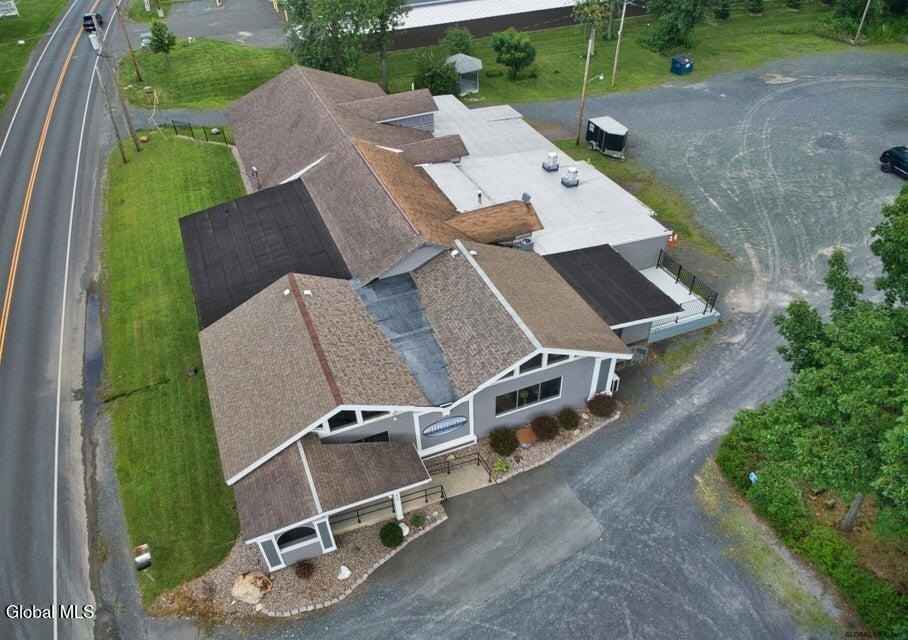 405 Hudson River Rd  