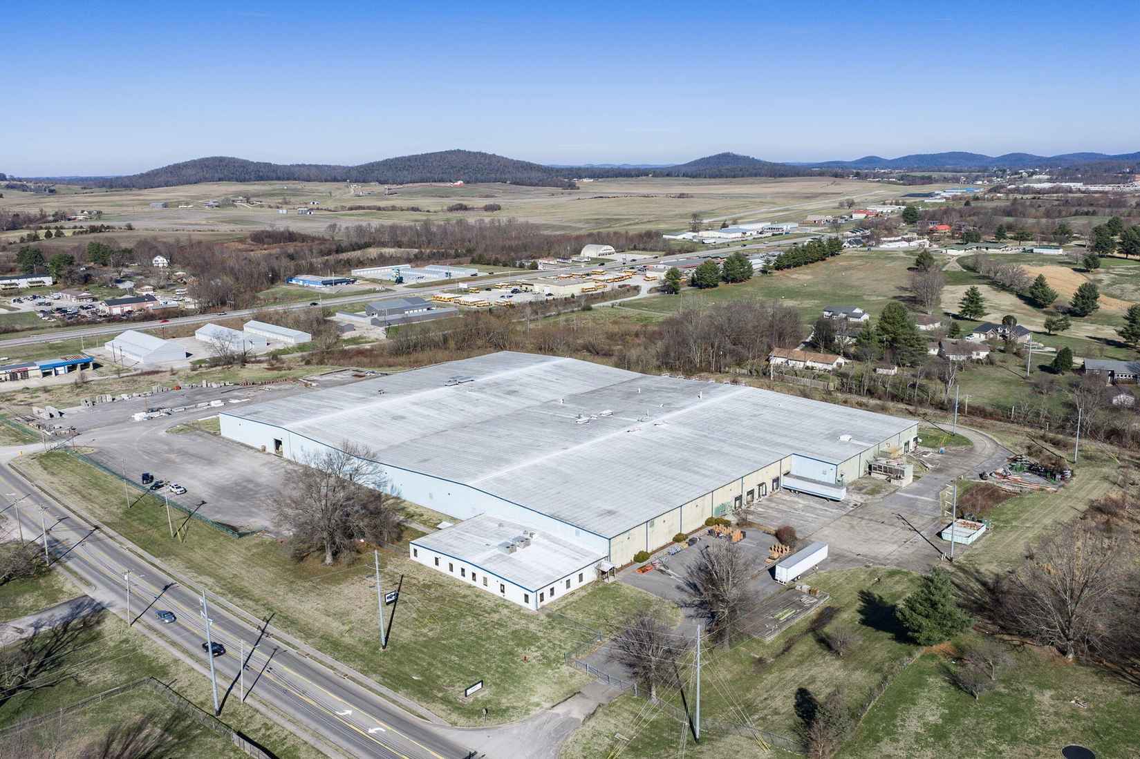 1200 Columbia Ave  