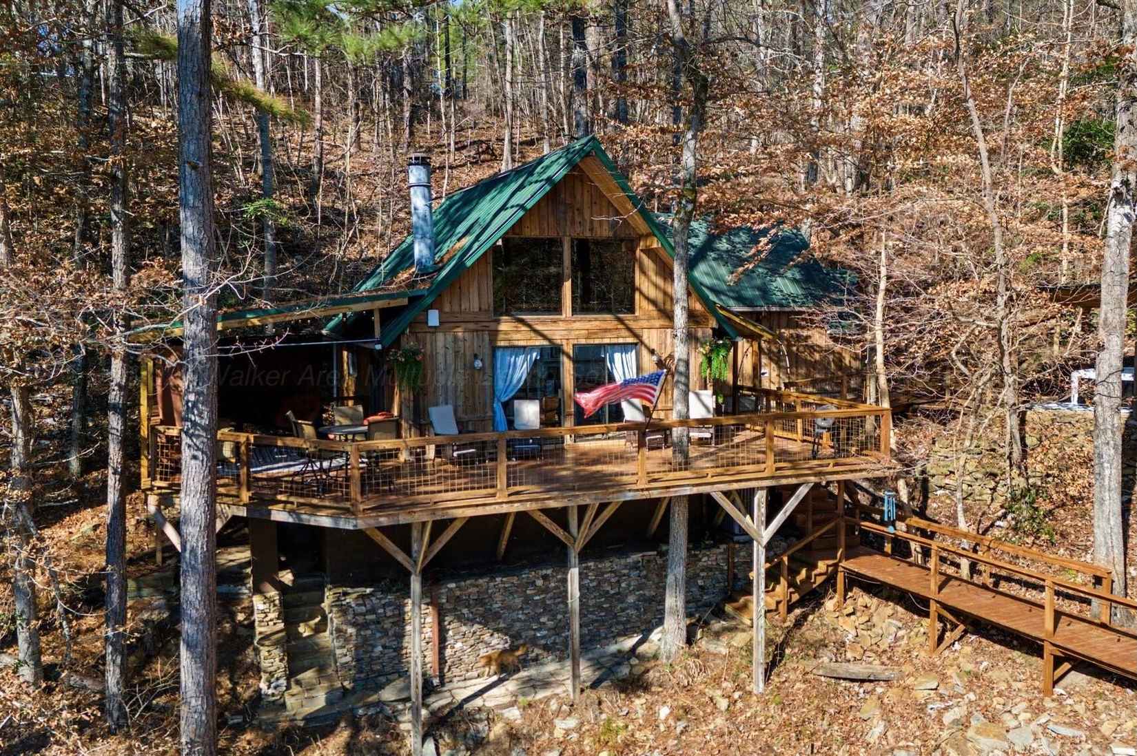 211 County Rd 3821  