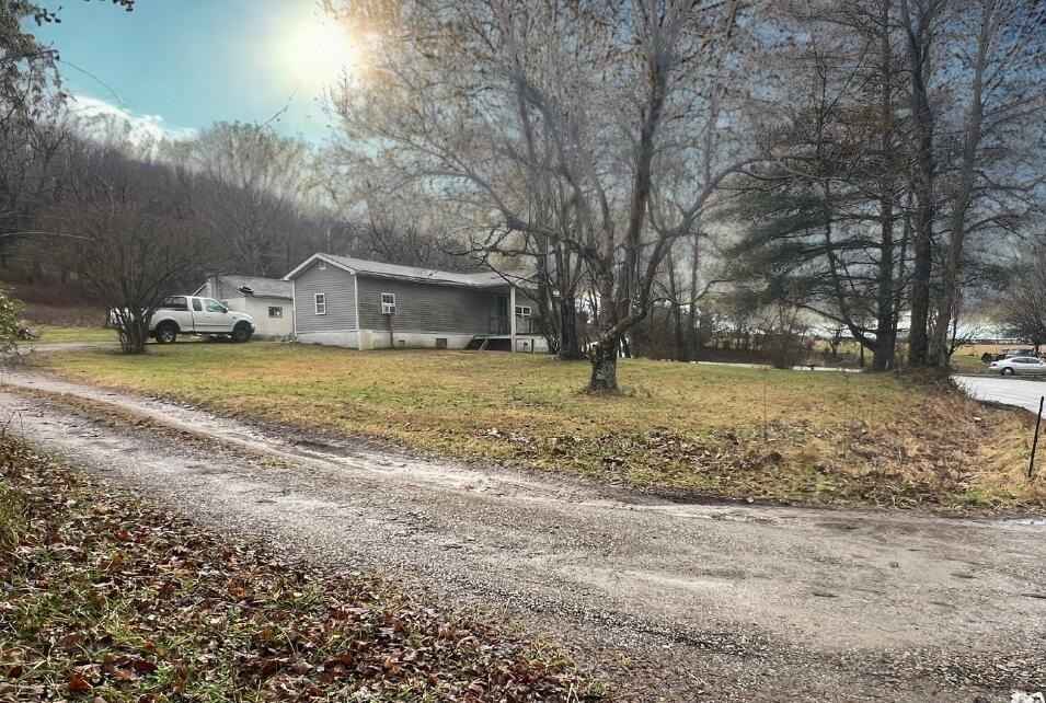 2165 State Hwy 3246  