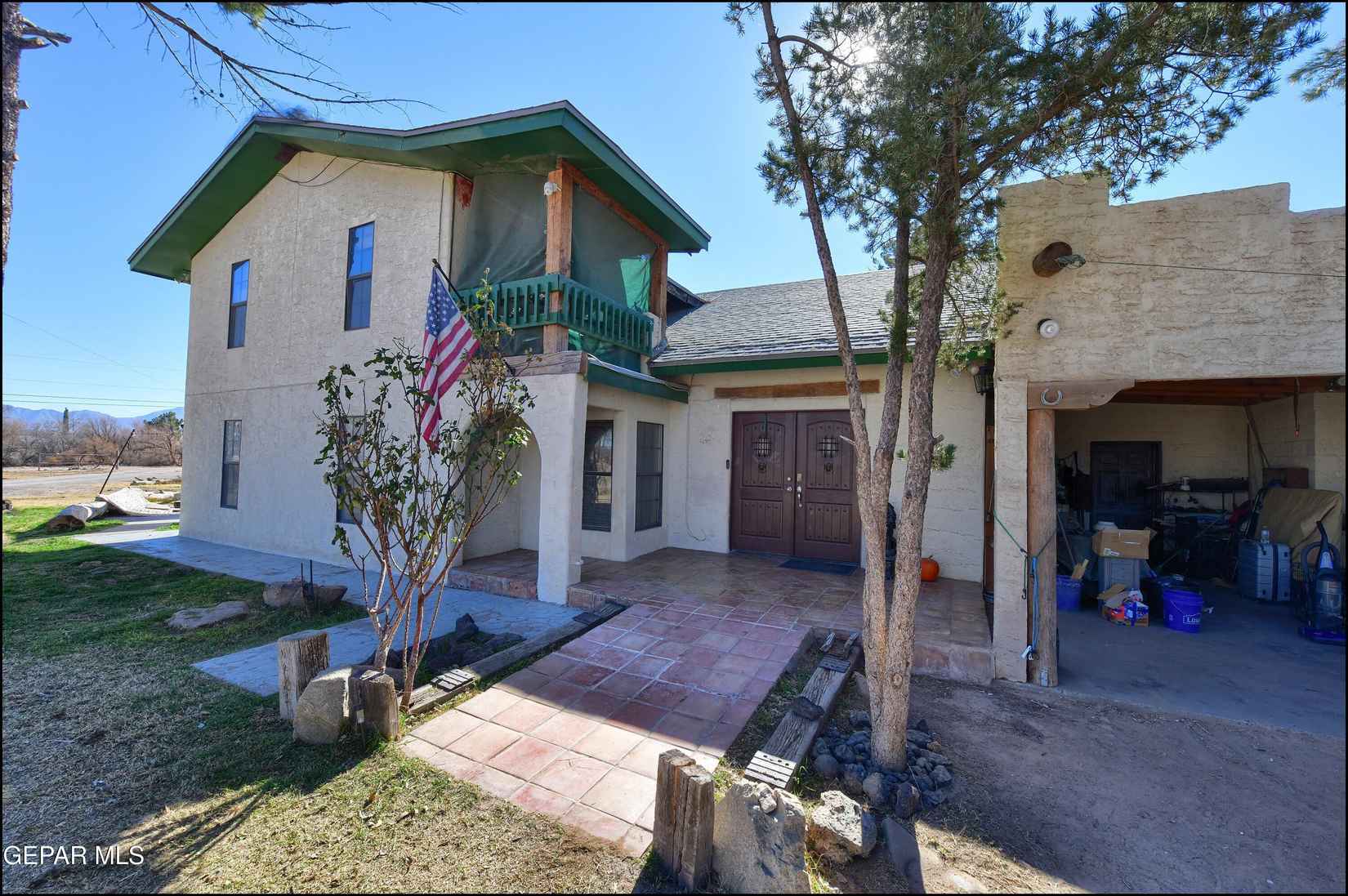 395 Gabaldon Rd  