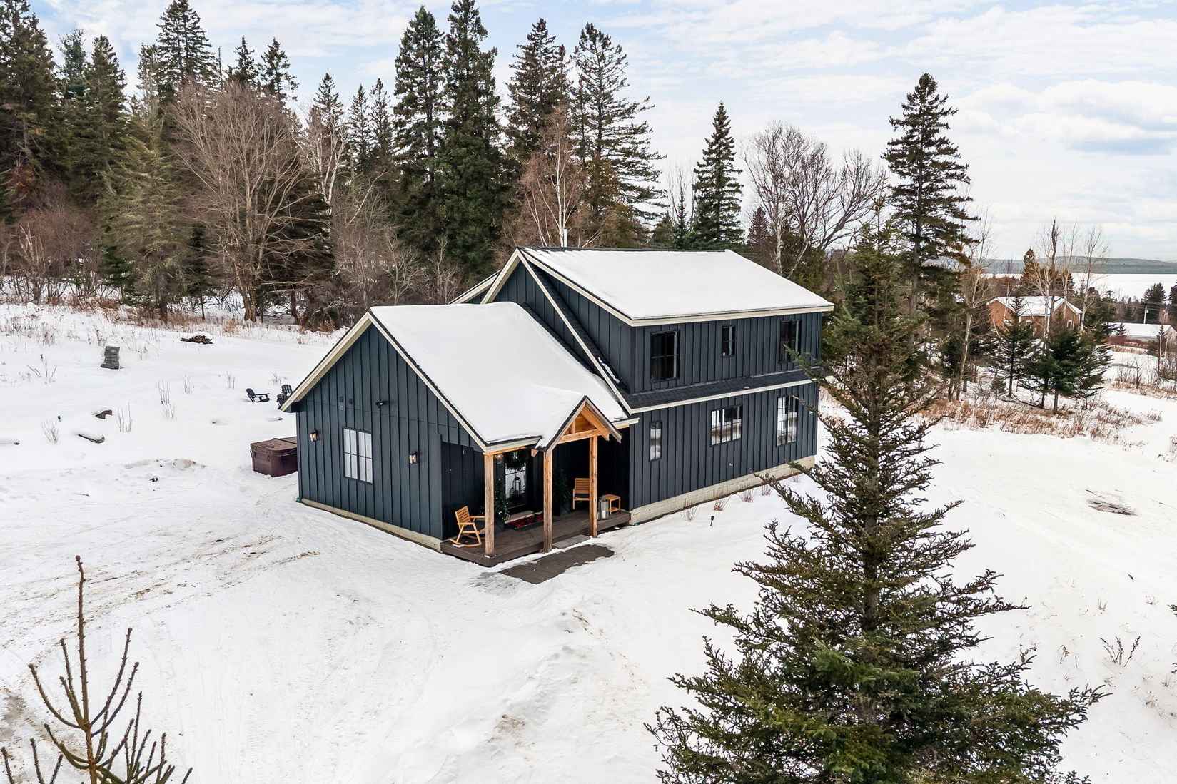 17 Moose Rdg Rd  