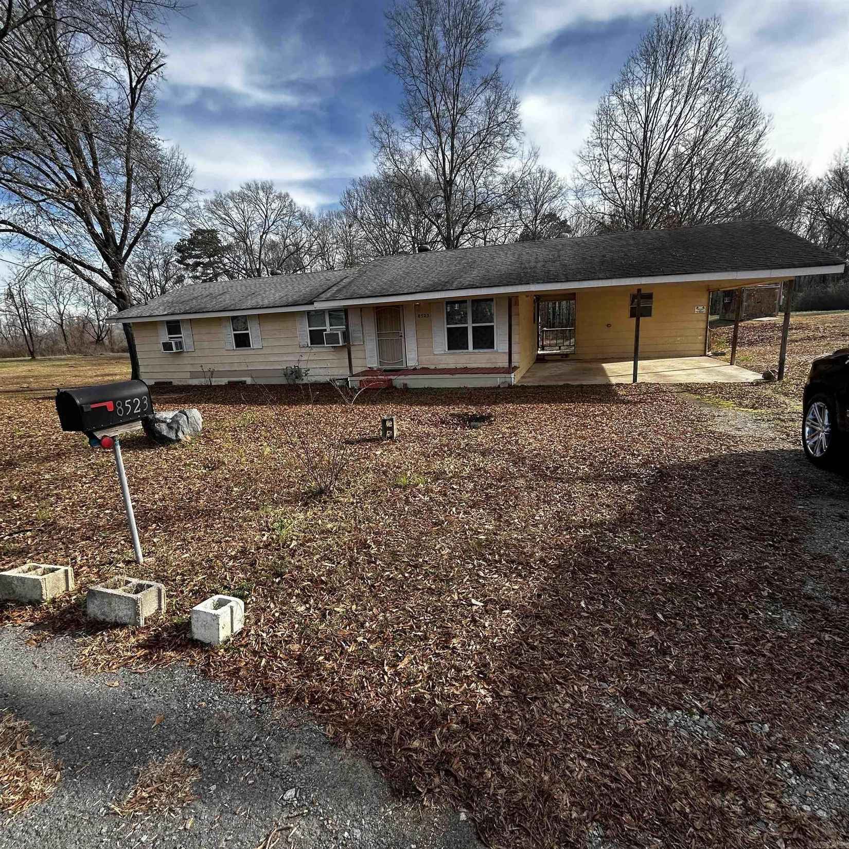 8523 Jamison Rd  
