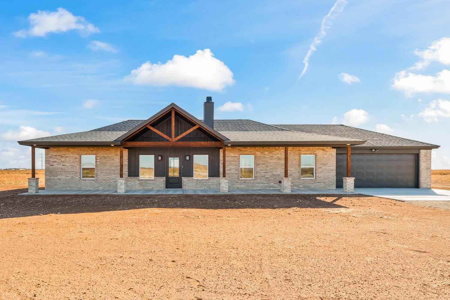 1713 County Rd 5500  