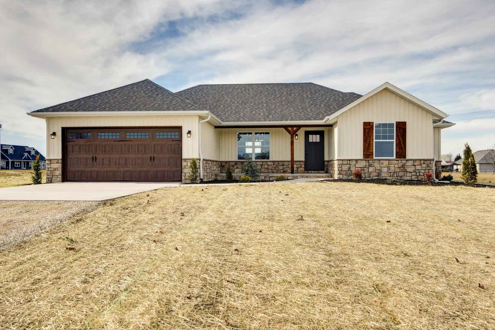 233 Bruce Dr  