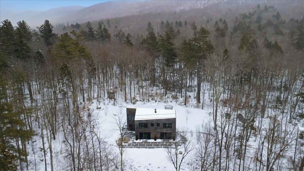 3635 Under the Mountain Rd  