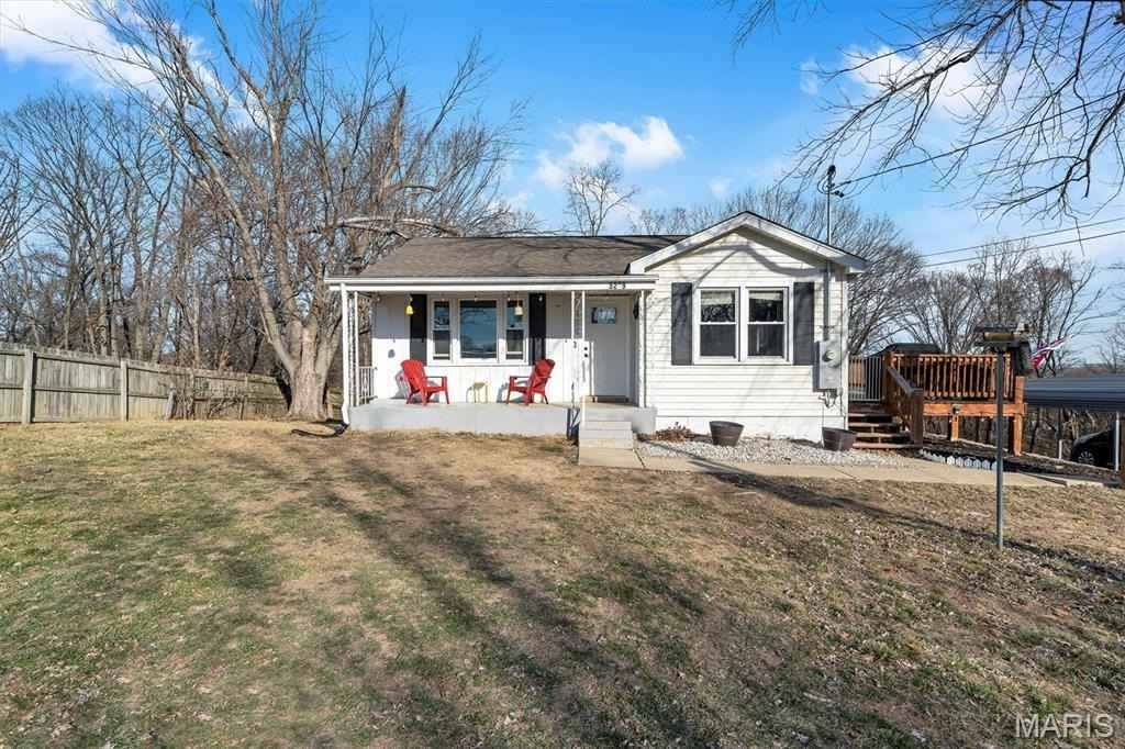 5209 Roberta Dr  