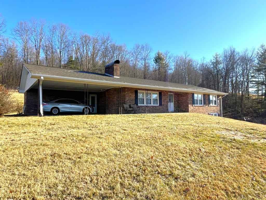 947 Bellspur Rd  