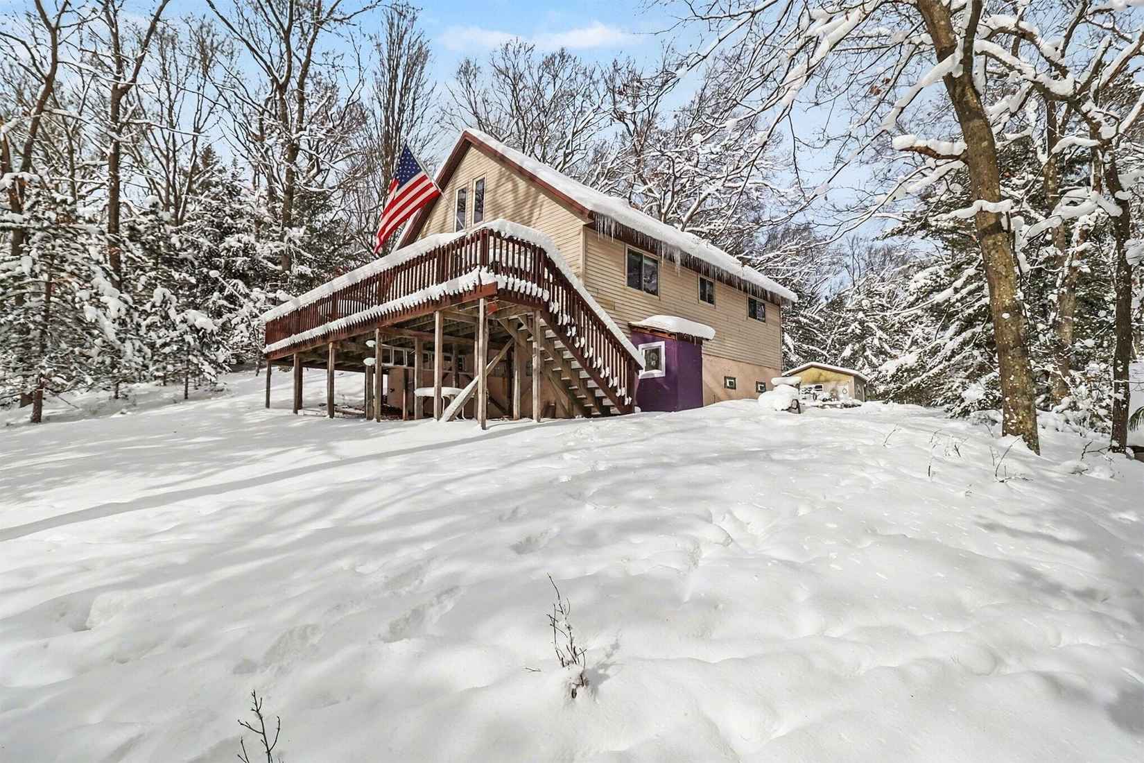 8597 W Deer Run  