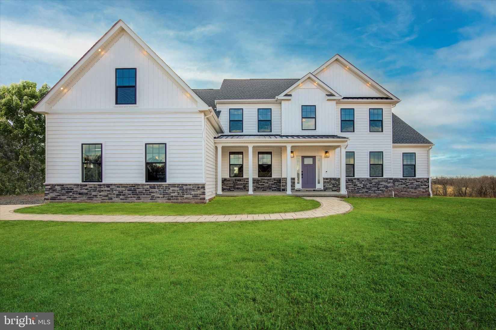 124 SCHULTZ Rd  