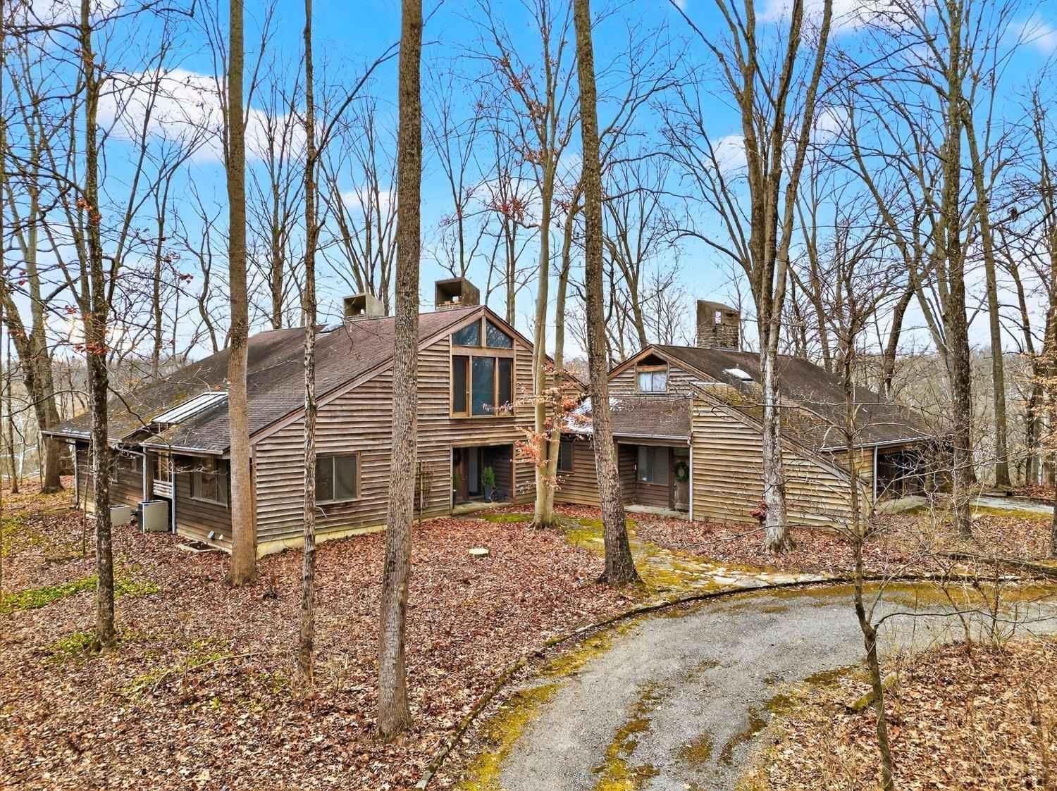 8905 Hopewell Rd  
