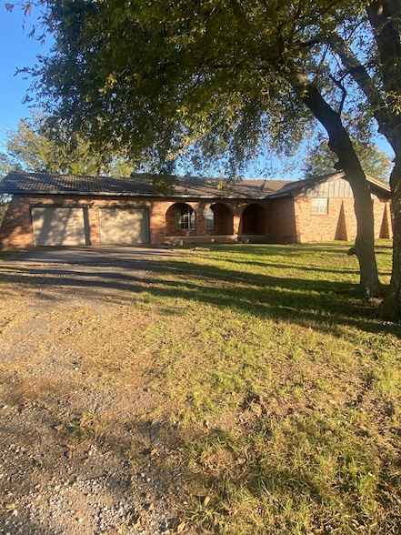 28502 S Hwy 82  