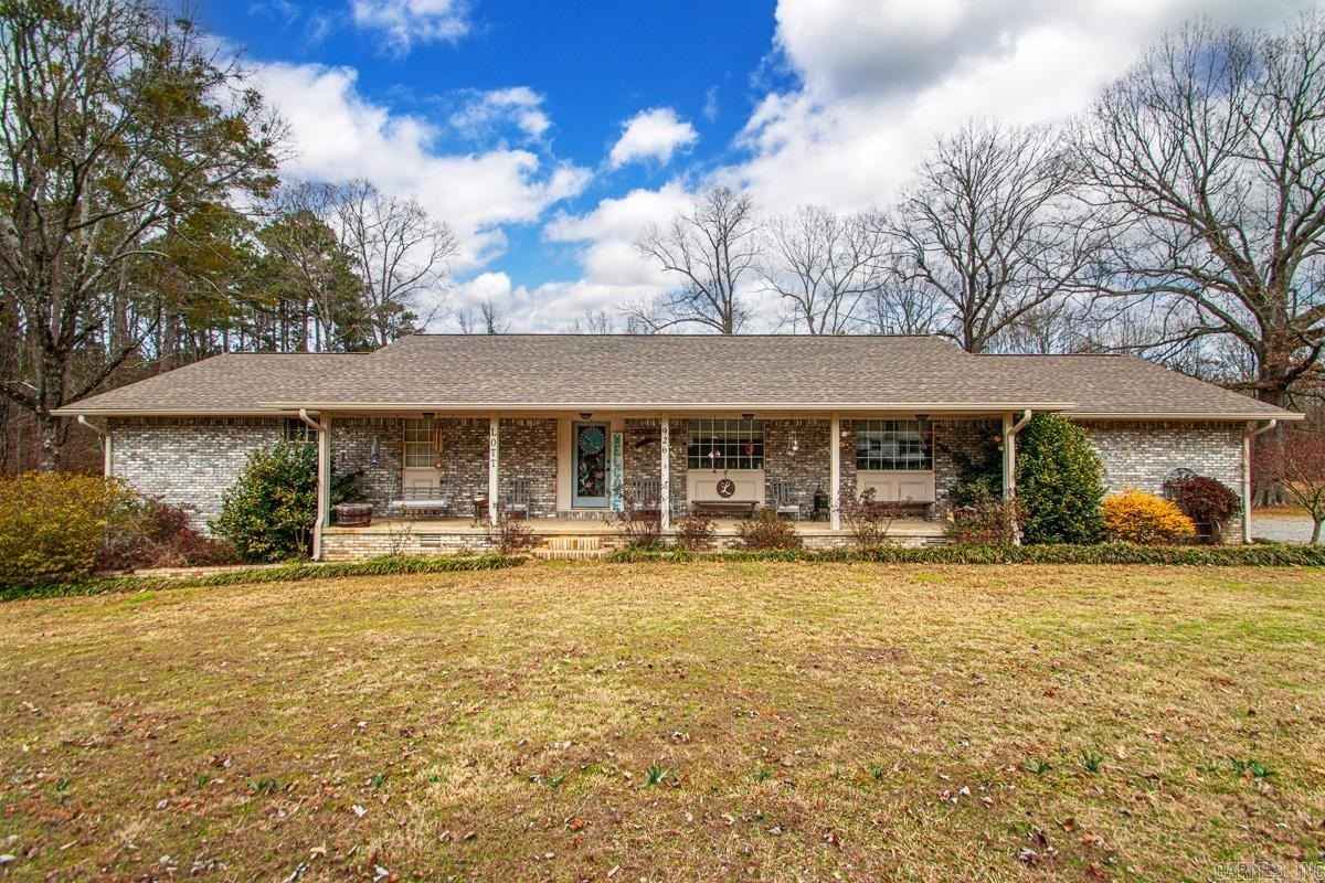 926 Grant 67 Rd  