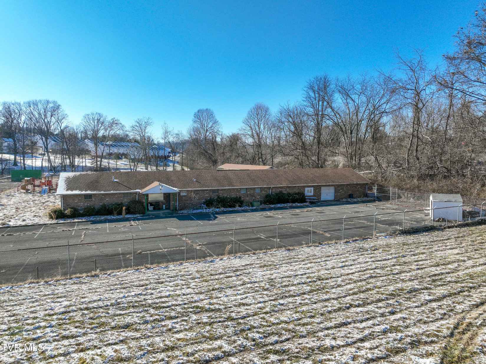 160 Creekside Trl  