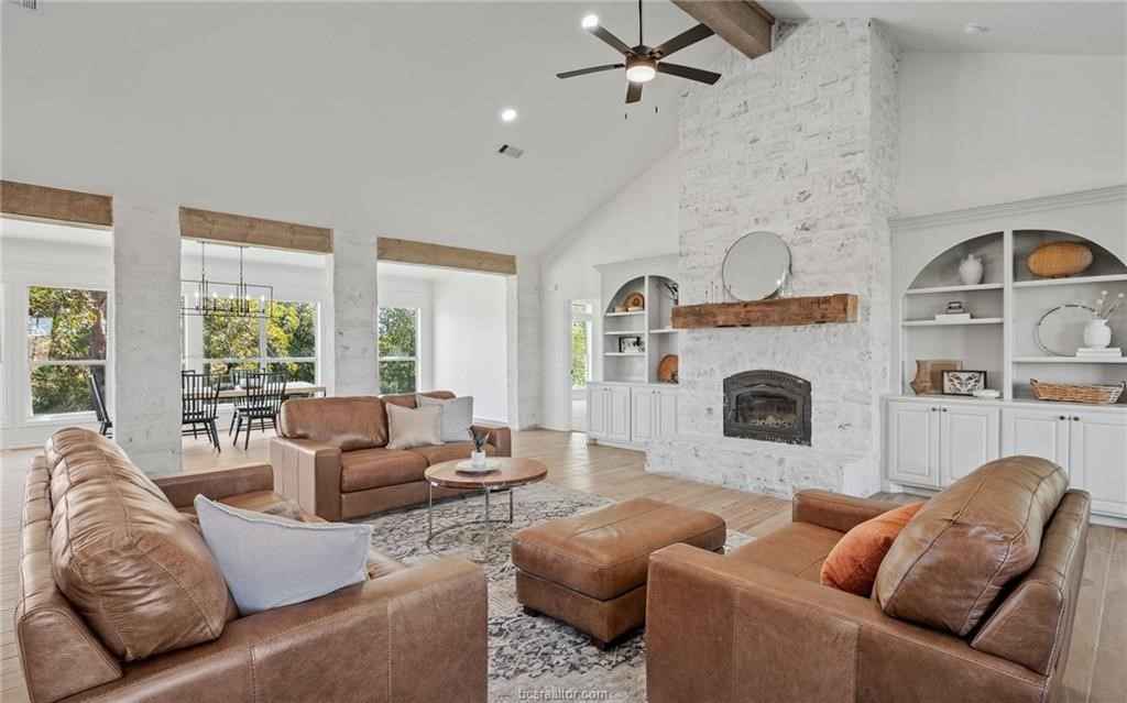 4791 State Highway 21 W - 25 acres  