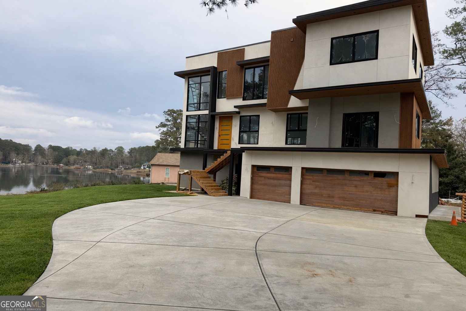 3085 Lake Jodeco Rd  