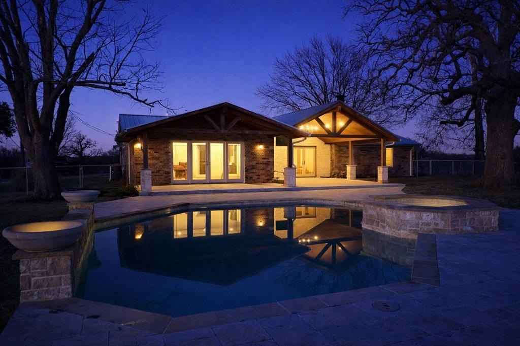 11362 E Hwy 82  