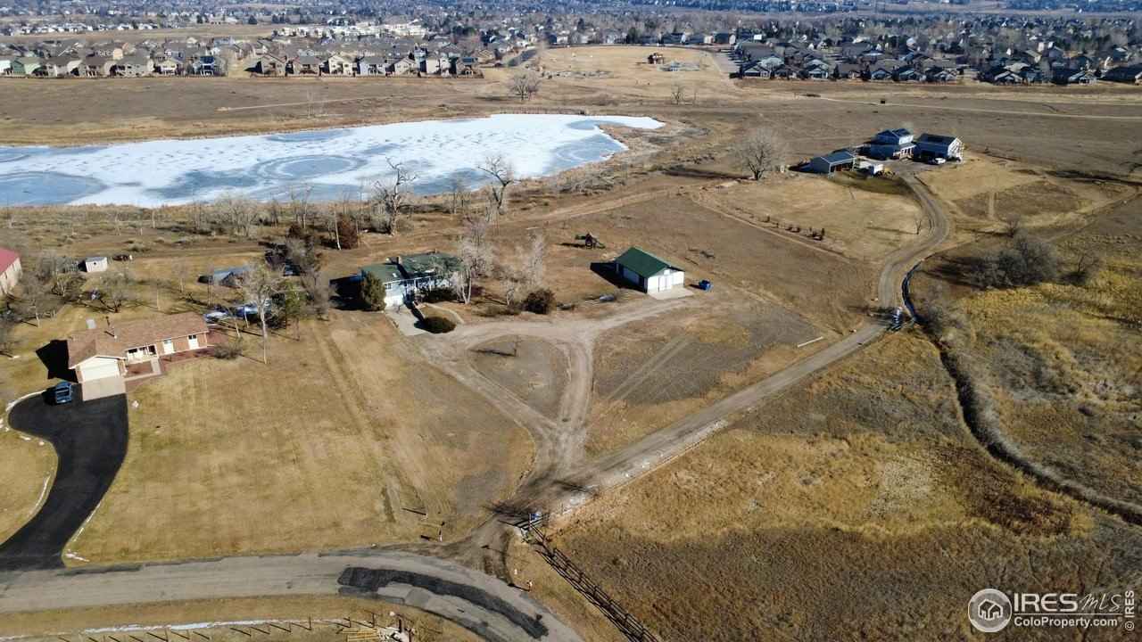 734 Victoria Dr  
