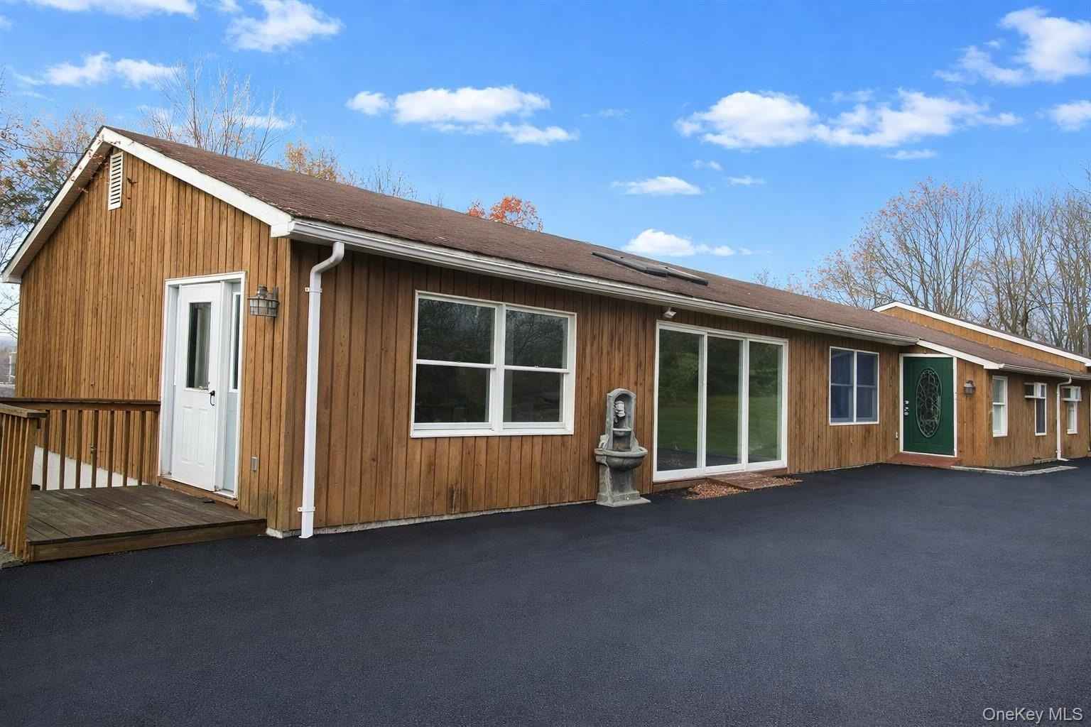64 Hillside View Rd  