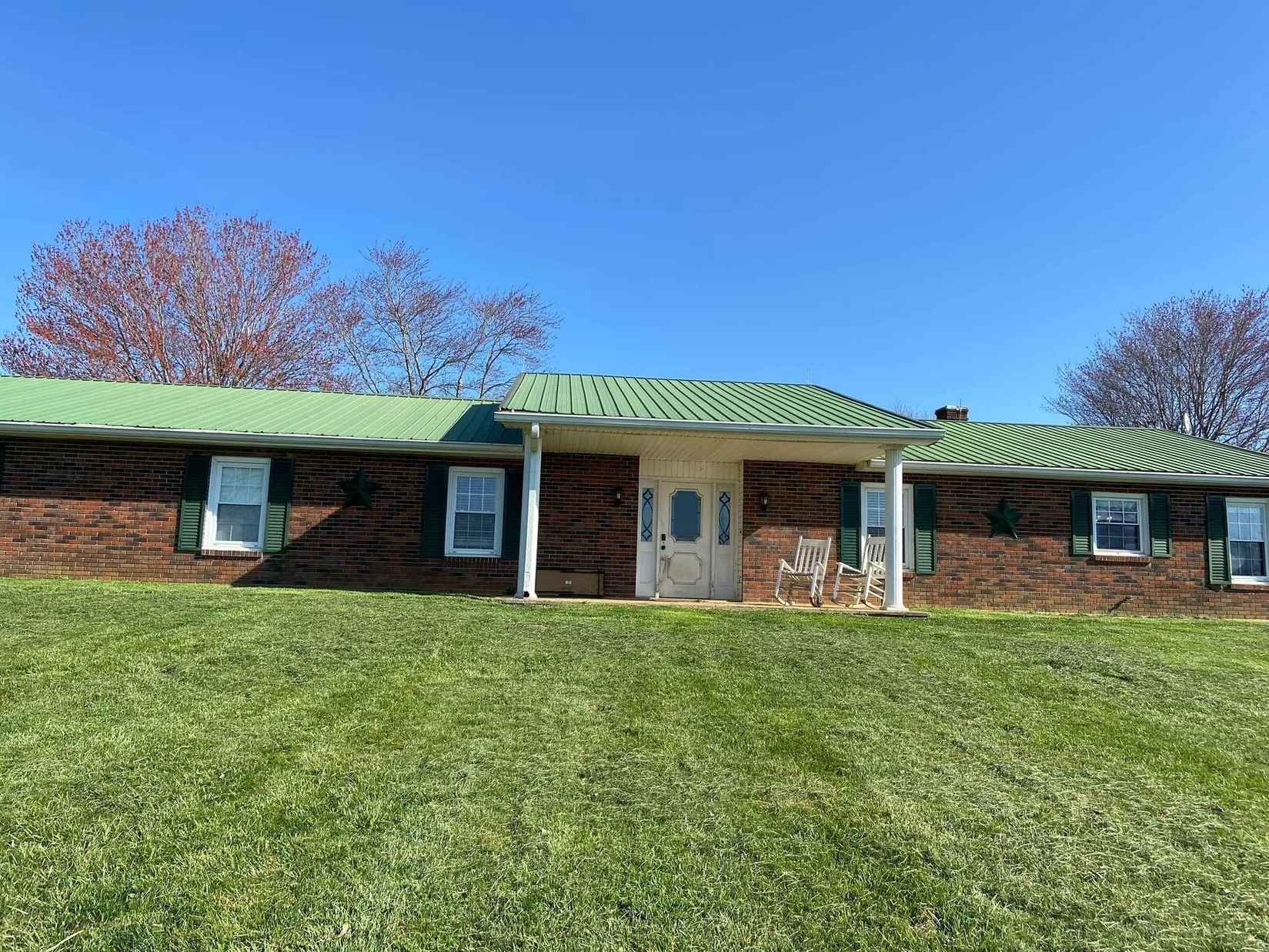 979 Walnut Grove School Rd  