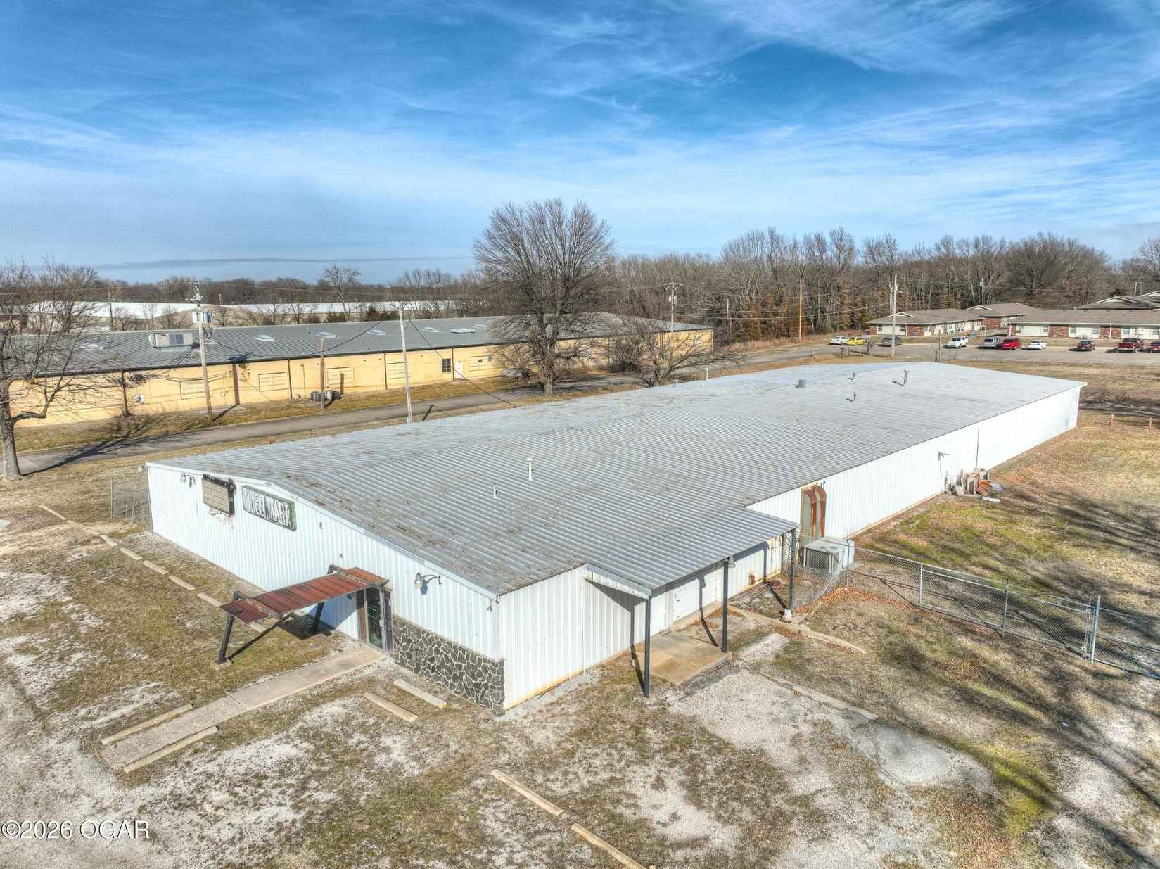 2800 Roberts Rd  
