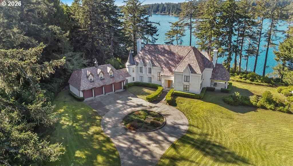 5255 SALAL Ct  