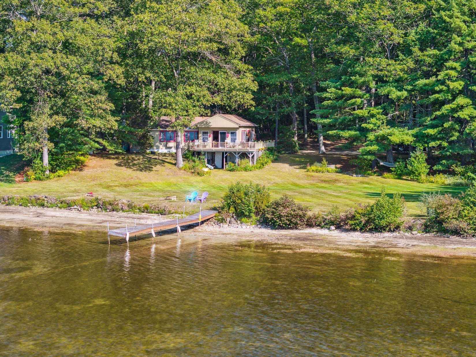 3 Brewster Rd  