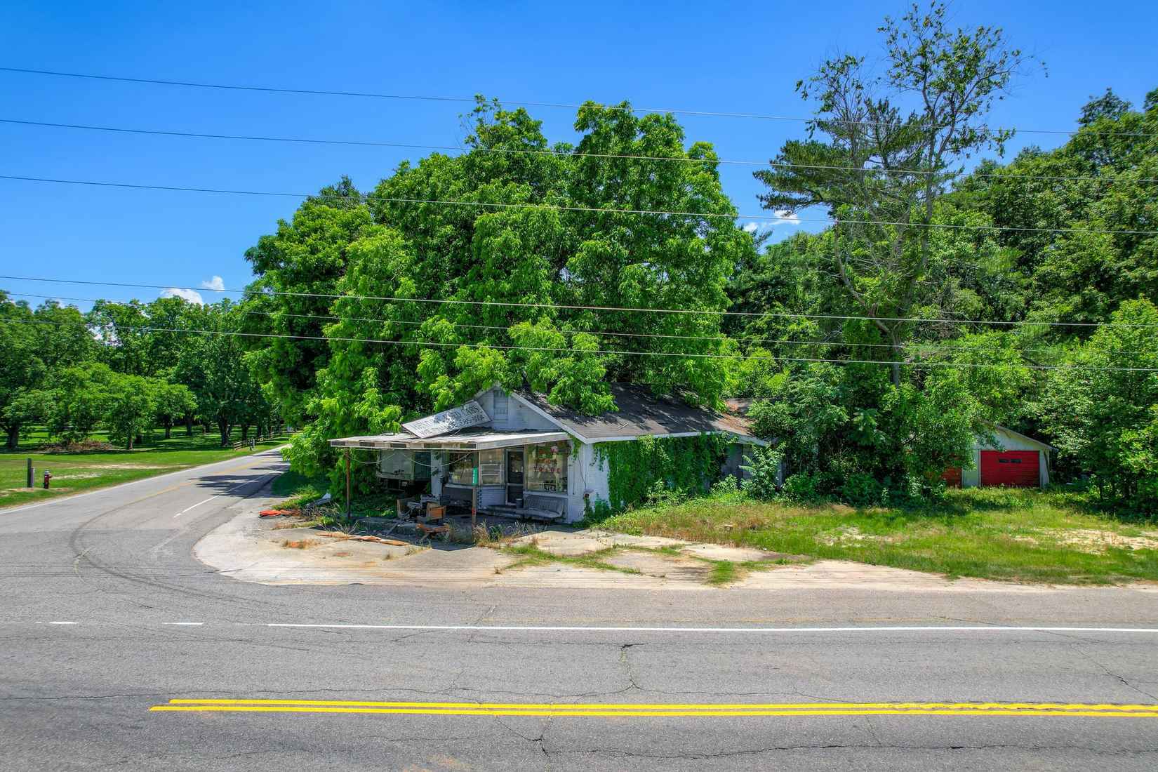 7880 Hwy 23  