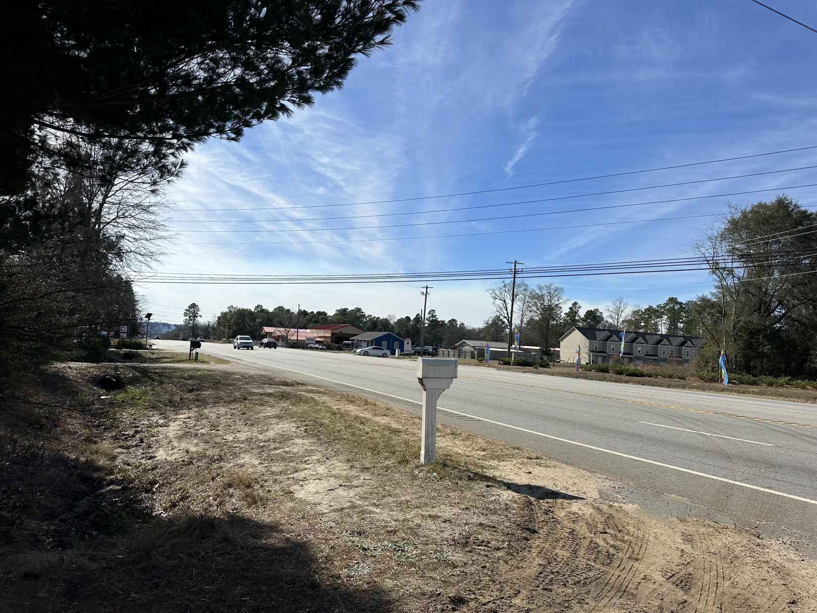 3684 PEACH ORCHARD Rd  