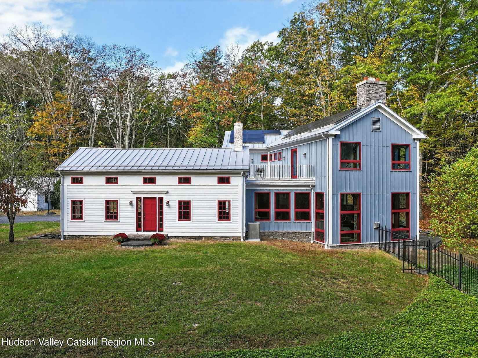 1045 Church Rd  