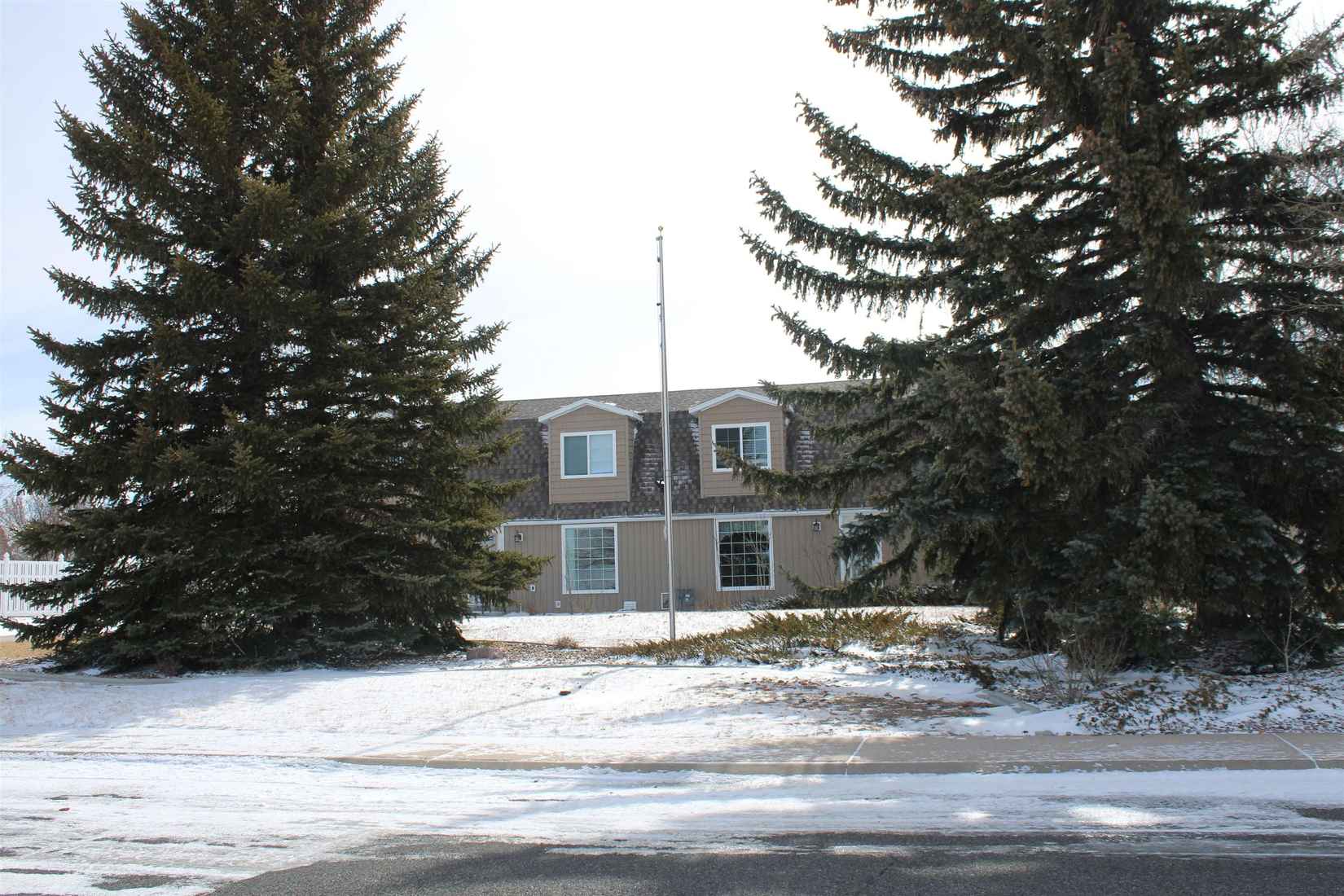 405 W Clark  