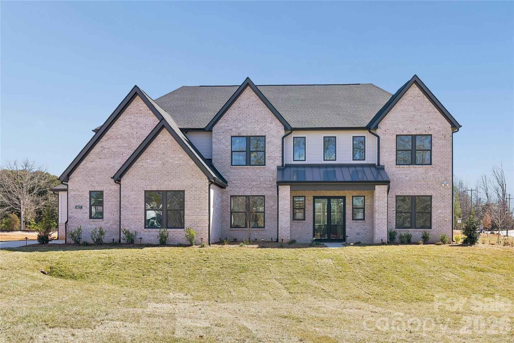 1027 Cox Rd  