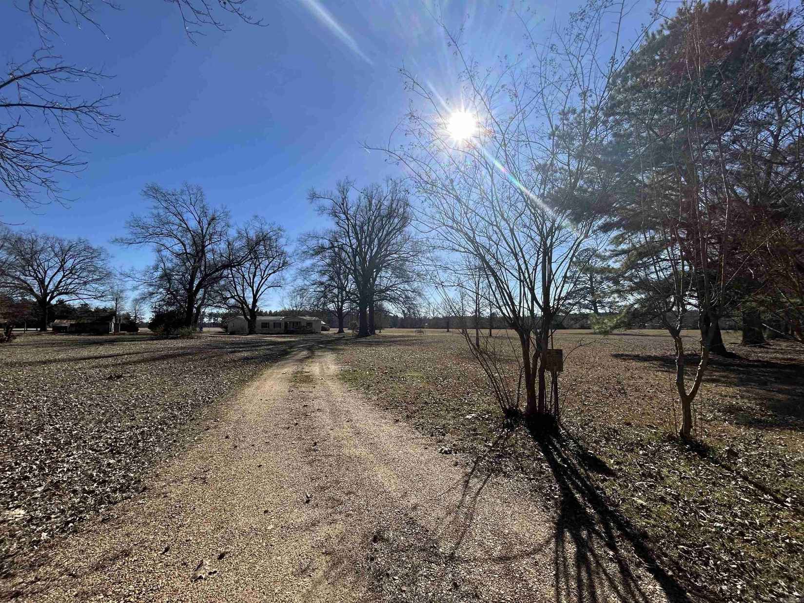 3866 W 114 Hwy  
