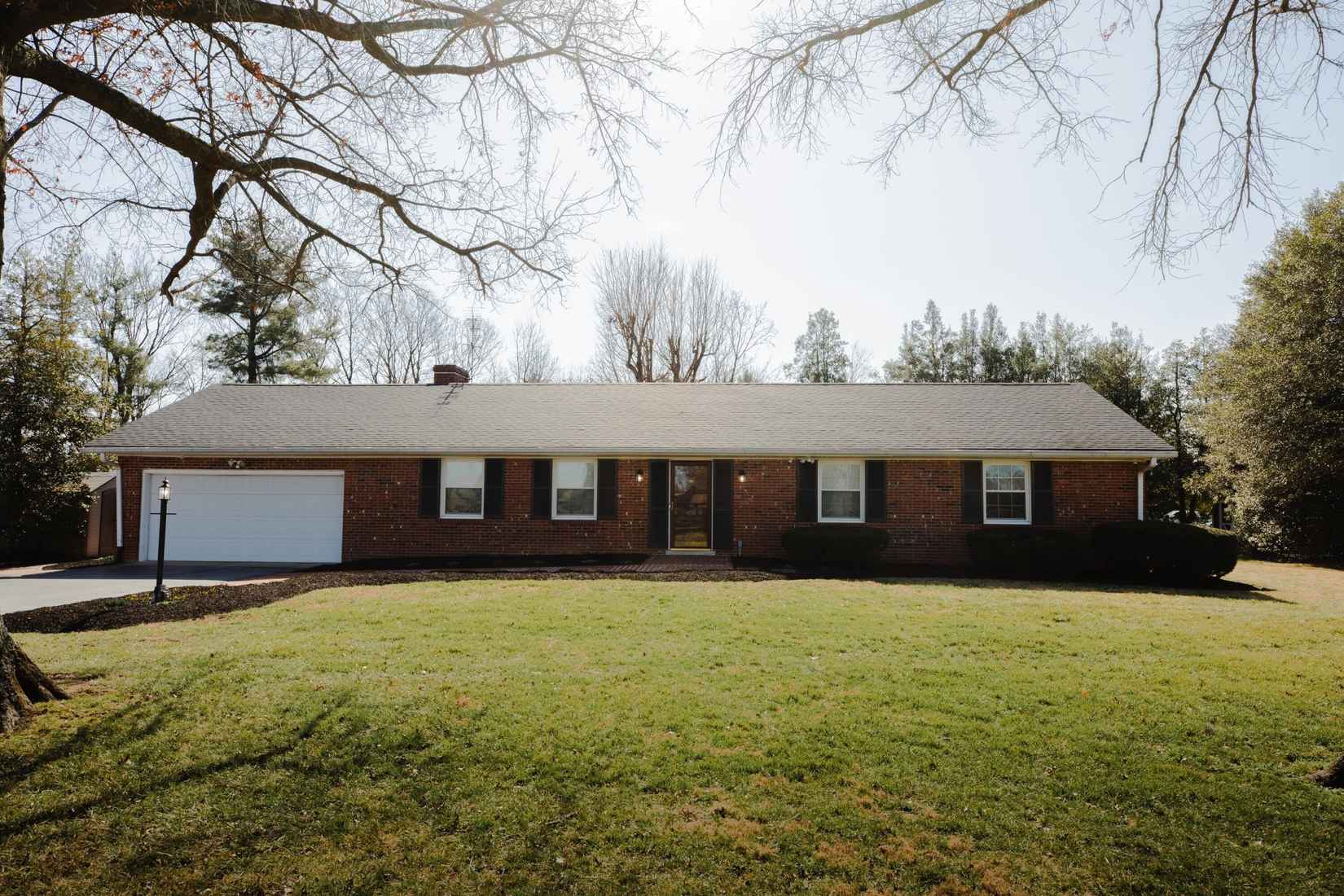 4660 Athens Walnut Hill Pike  