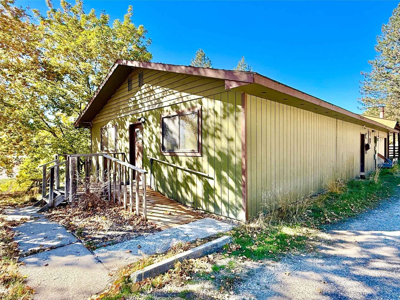7273 Mt Hwy 200  