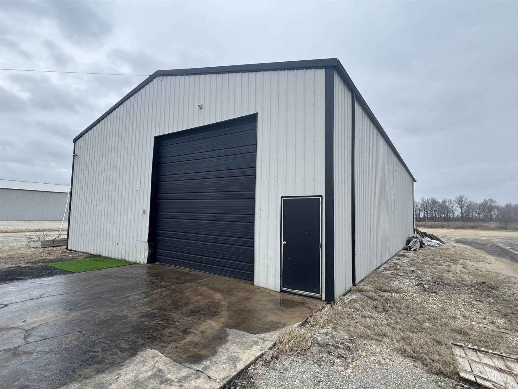 144 County Rd 437  