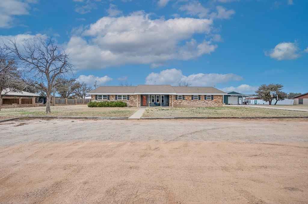 3808 S COUNTY RD 01184  