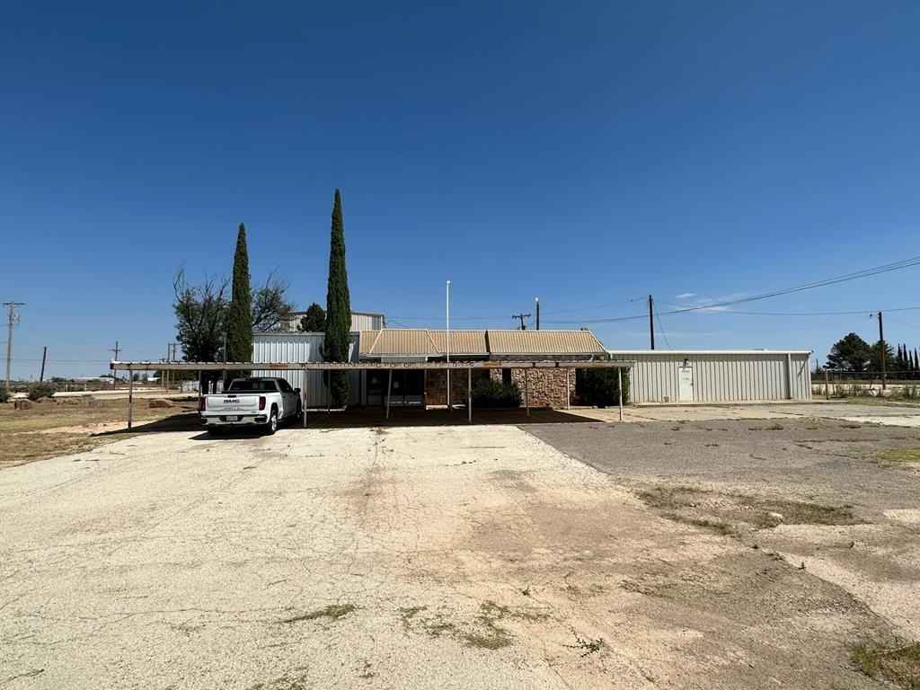 1171 U S Hwy 83  
