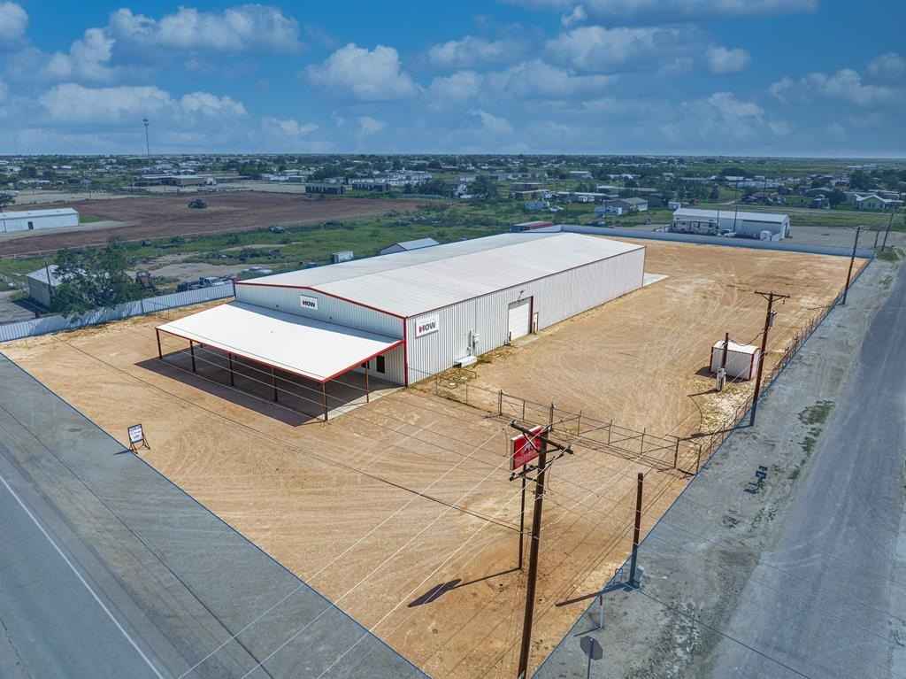 1591 S US Hwy 385  