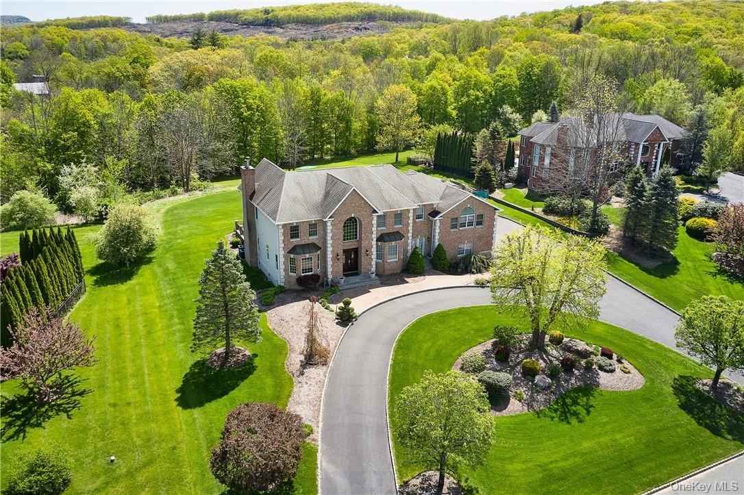 17 Constitution Ct  