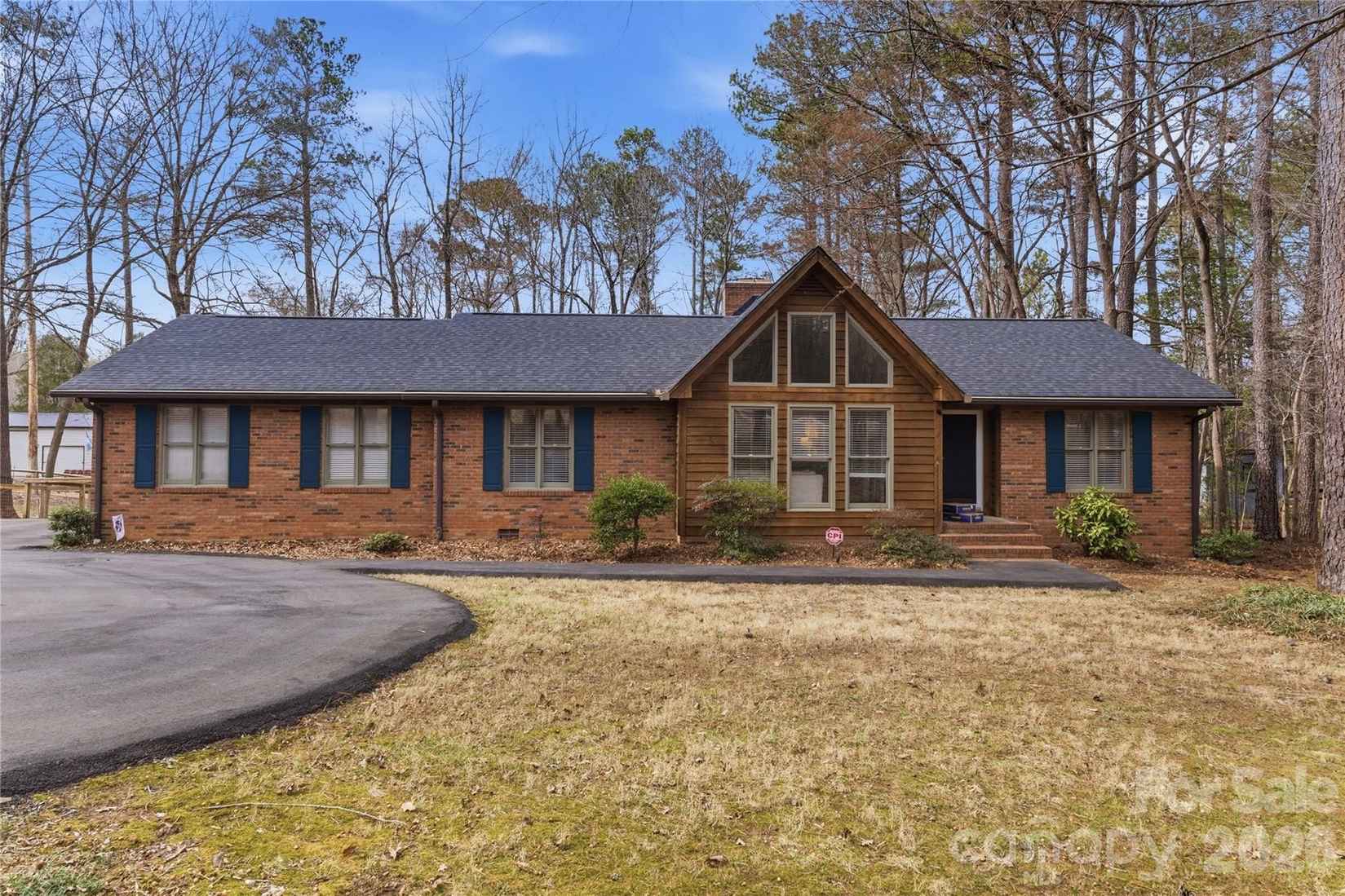 3618 Griffith Rd  