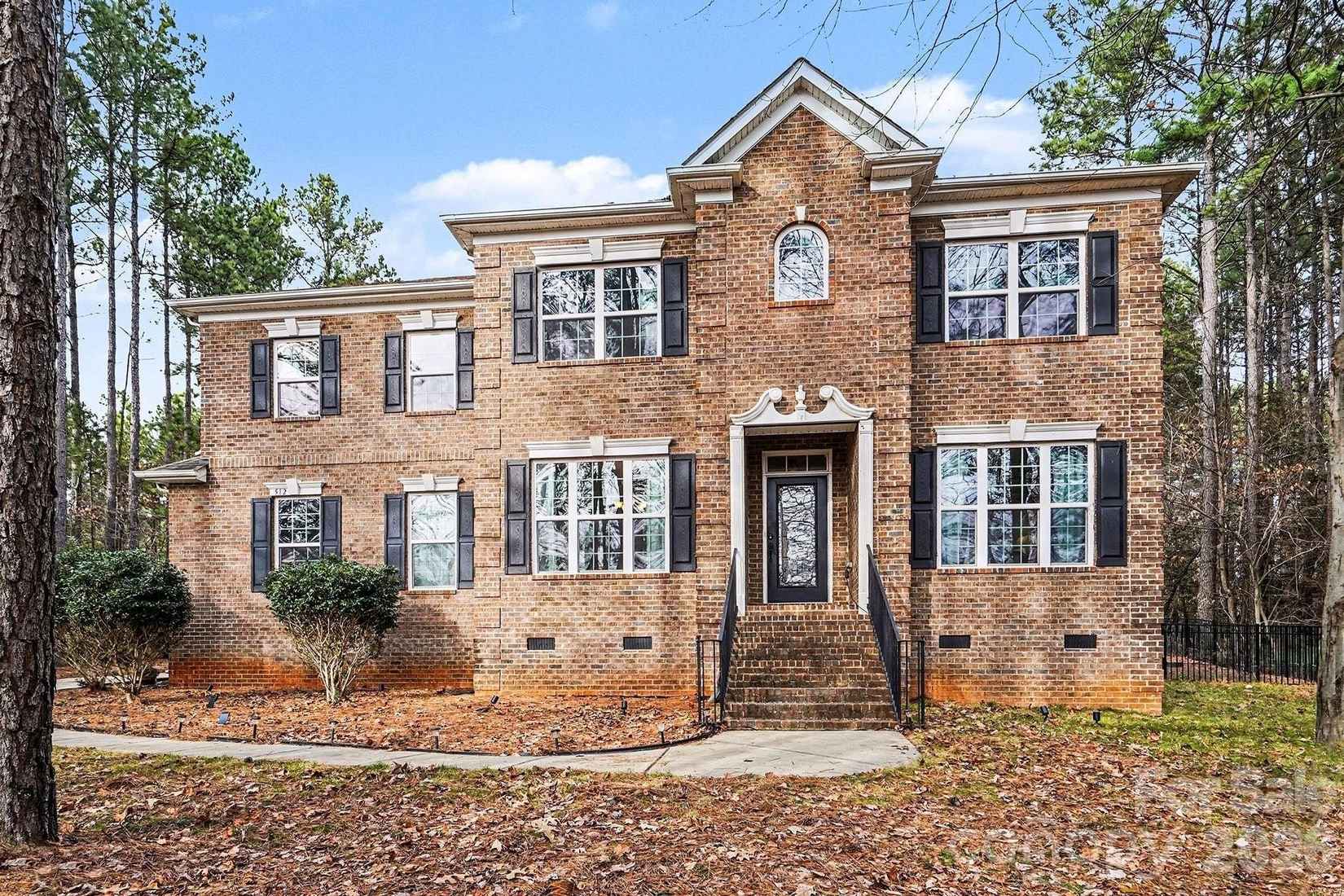 512 Stillwater Rd  