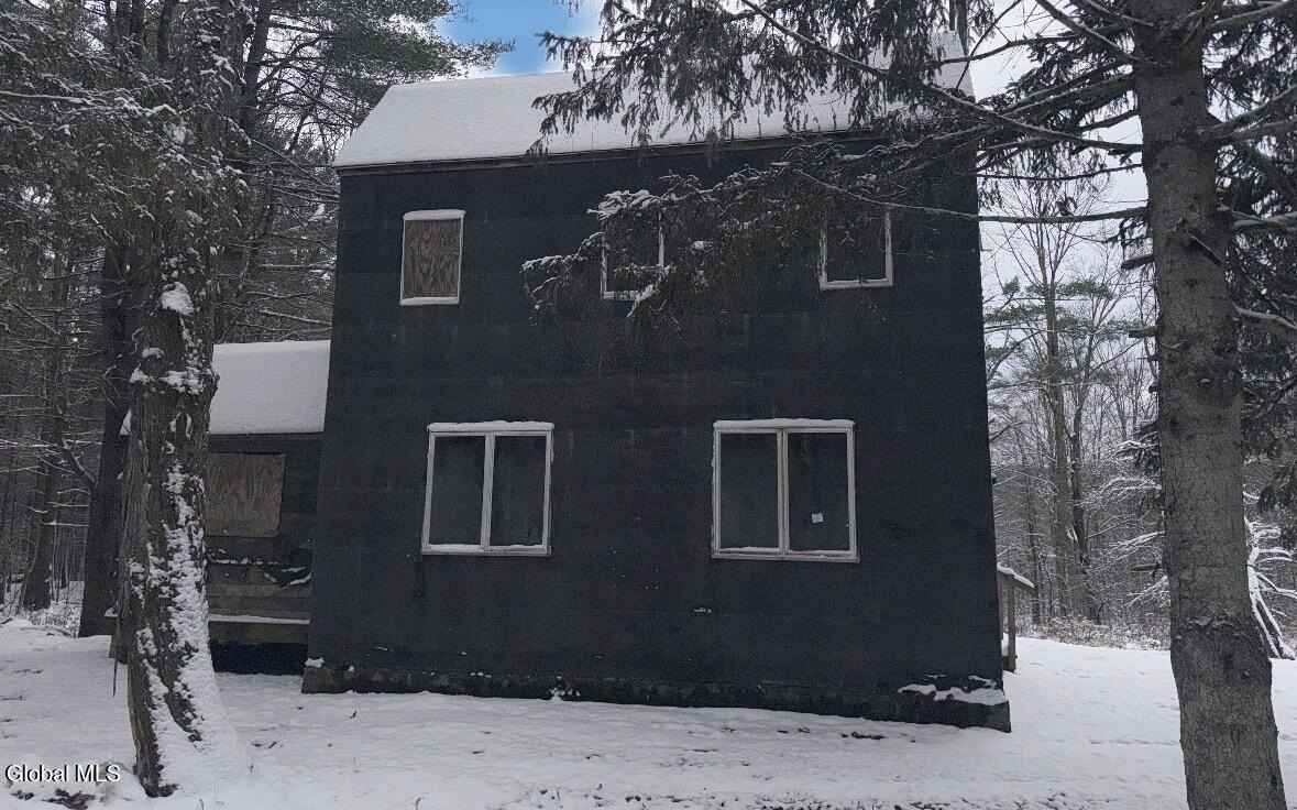 295 Black River Rd  
