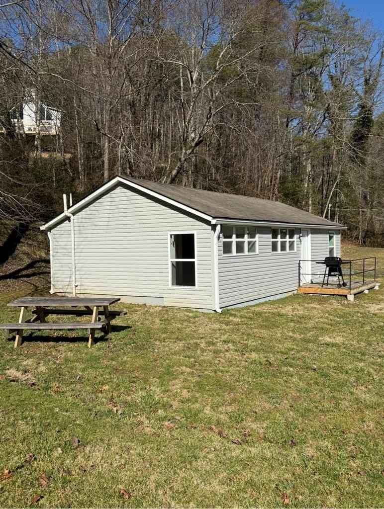 3975 NC Hwy 141  