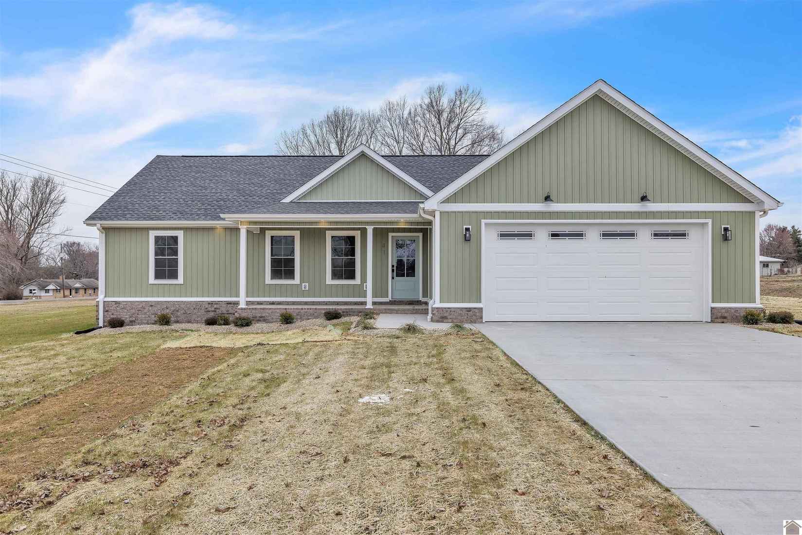 41 Applewood Rd  