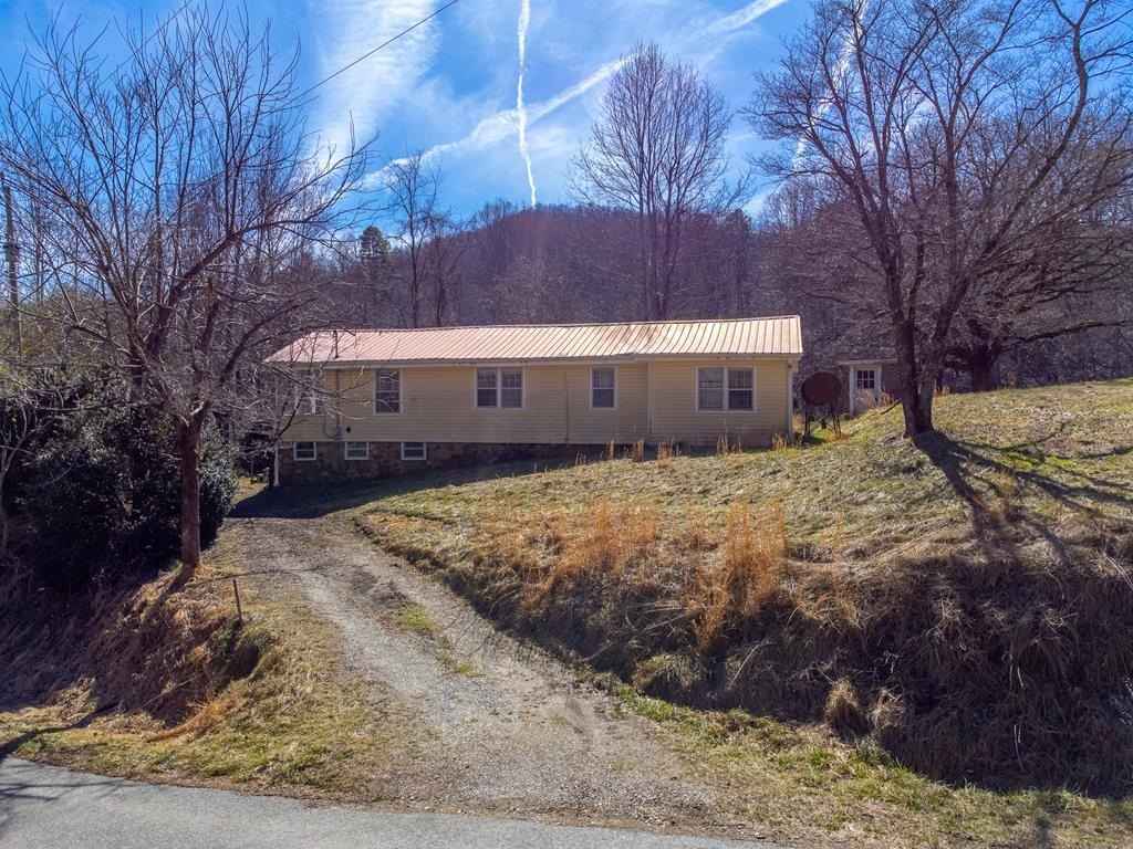 209 McCurry Rd  
