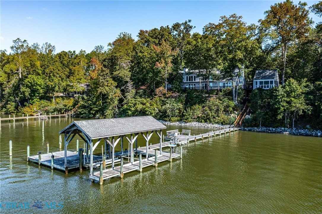 1718 Mariners Woods Dr  