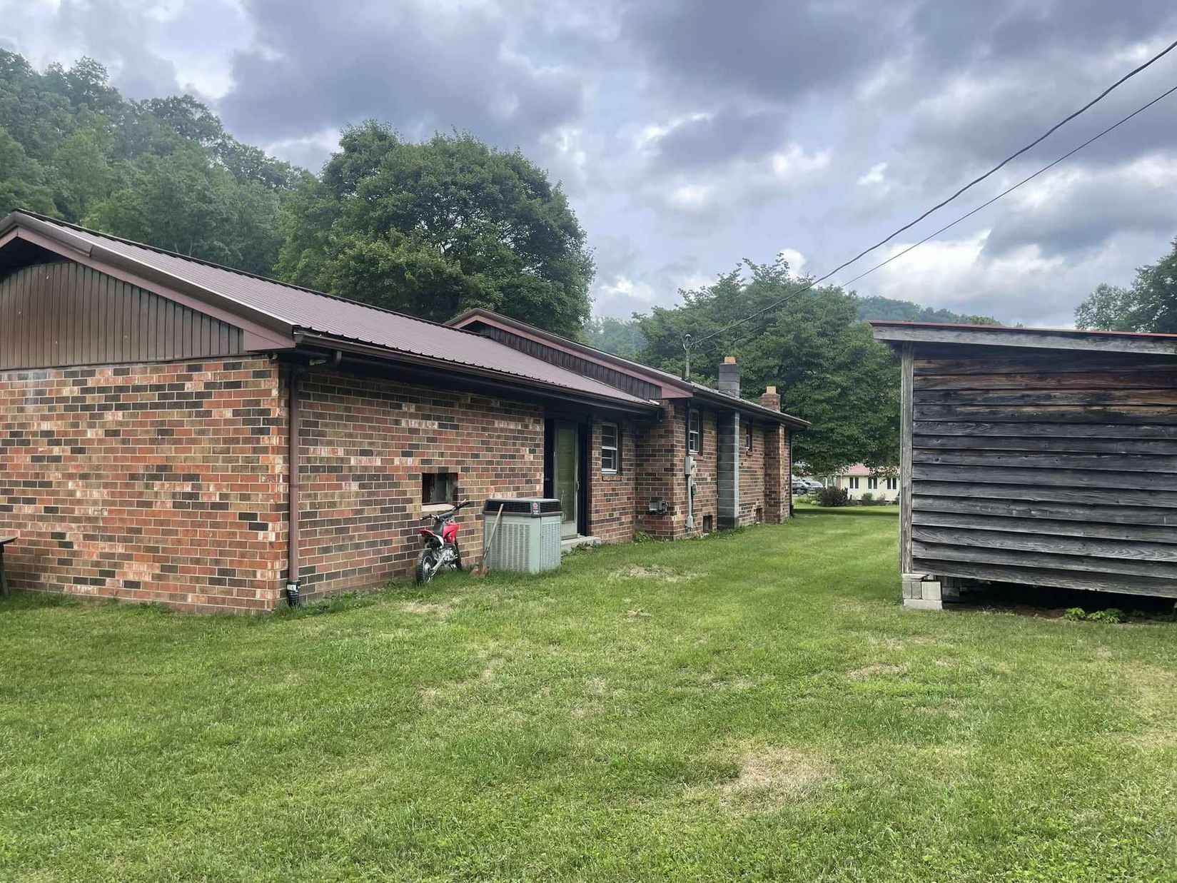 9010 South Hwy 421  