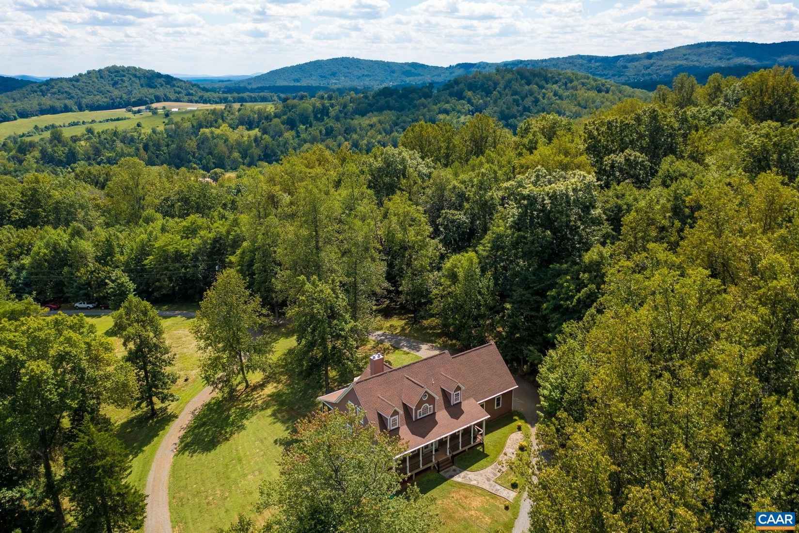 431 BEAR RUN Rd  